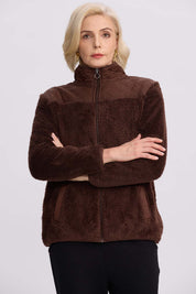 Polar Mujer Con Acolchado Y Cierre Café