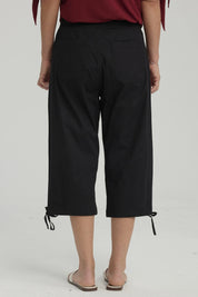 Pescador Mujer Con Cortes Y Apertura Negro