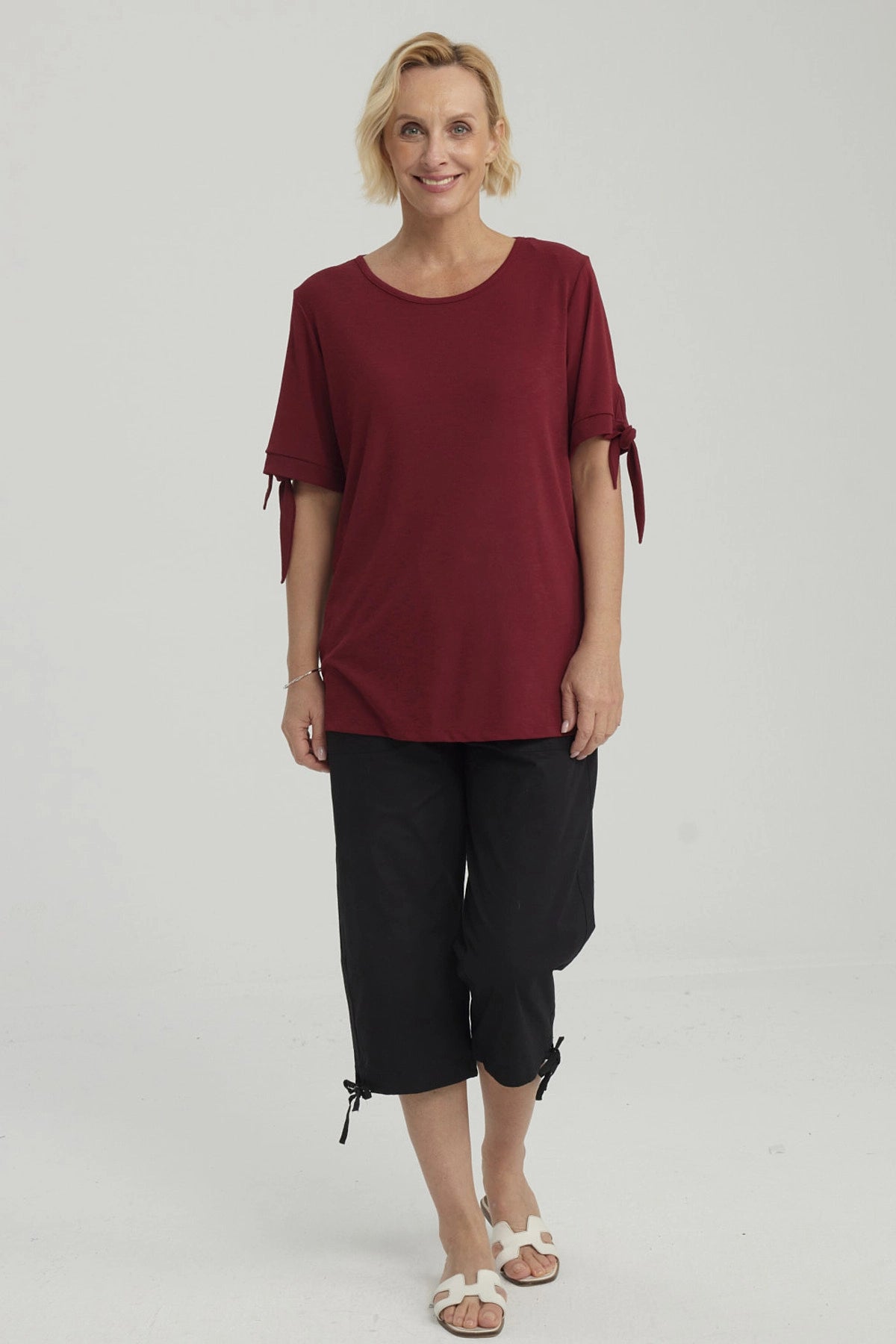 Pescador Mujer Con Cortes Y Apertura Negro