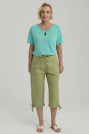 Pescador Mujer Con Cortes Y Apertura Verde Claro