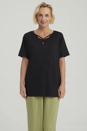 Polera Mujer Lisa Apertura Negro