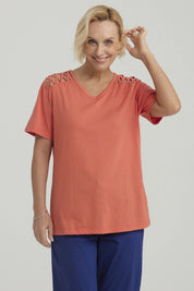 Polera Mujer Detalle Hombro Terracota