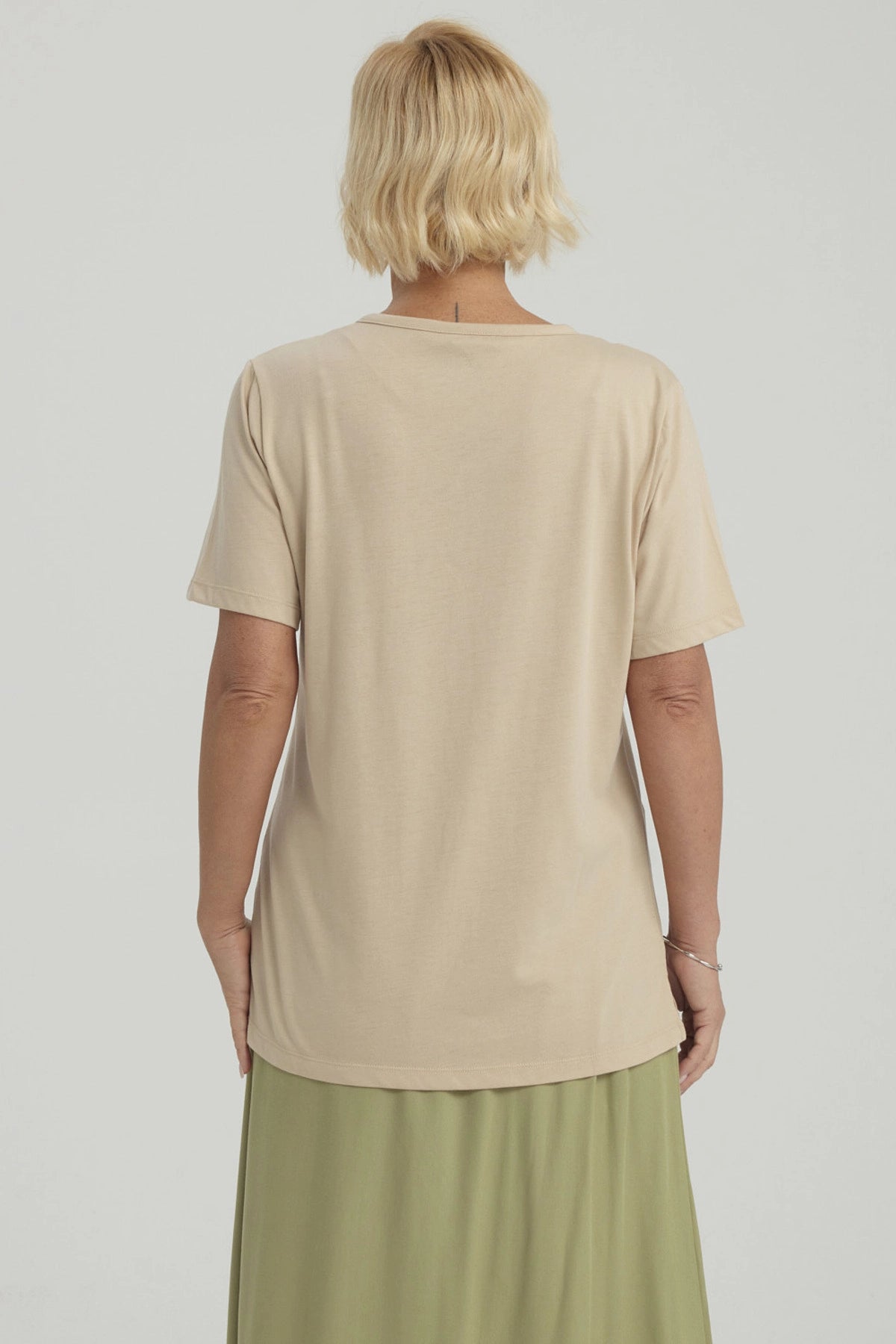 Polera Mujer Detalle Hombro Beige Oscuro