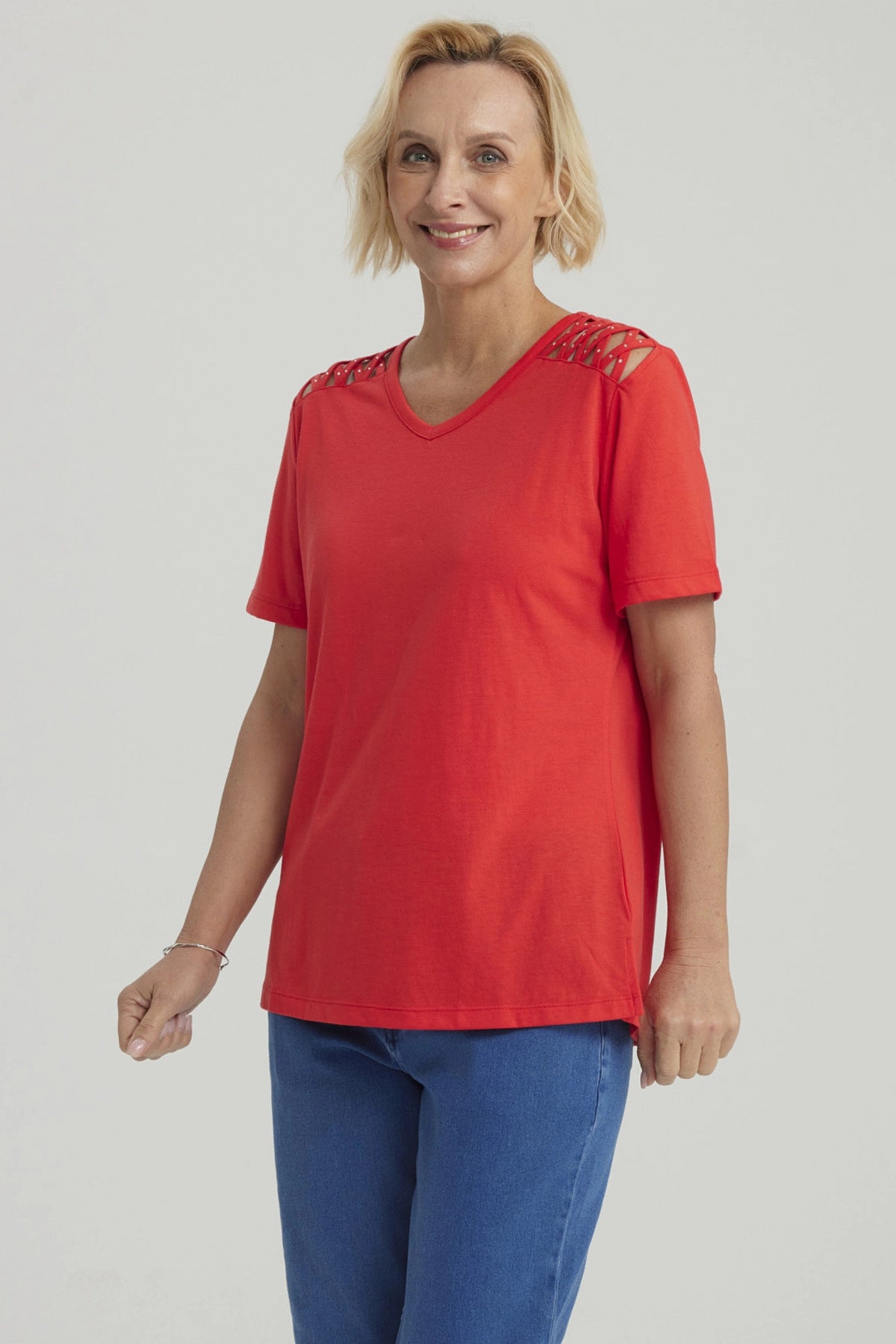 Polera Mujer Detalle Hombro Rojo