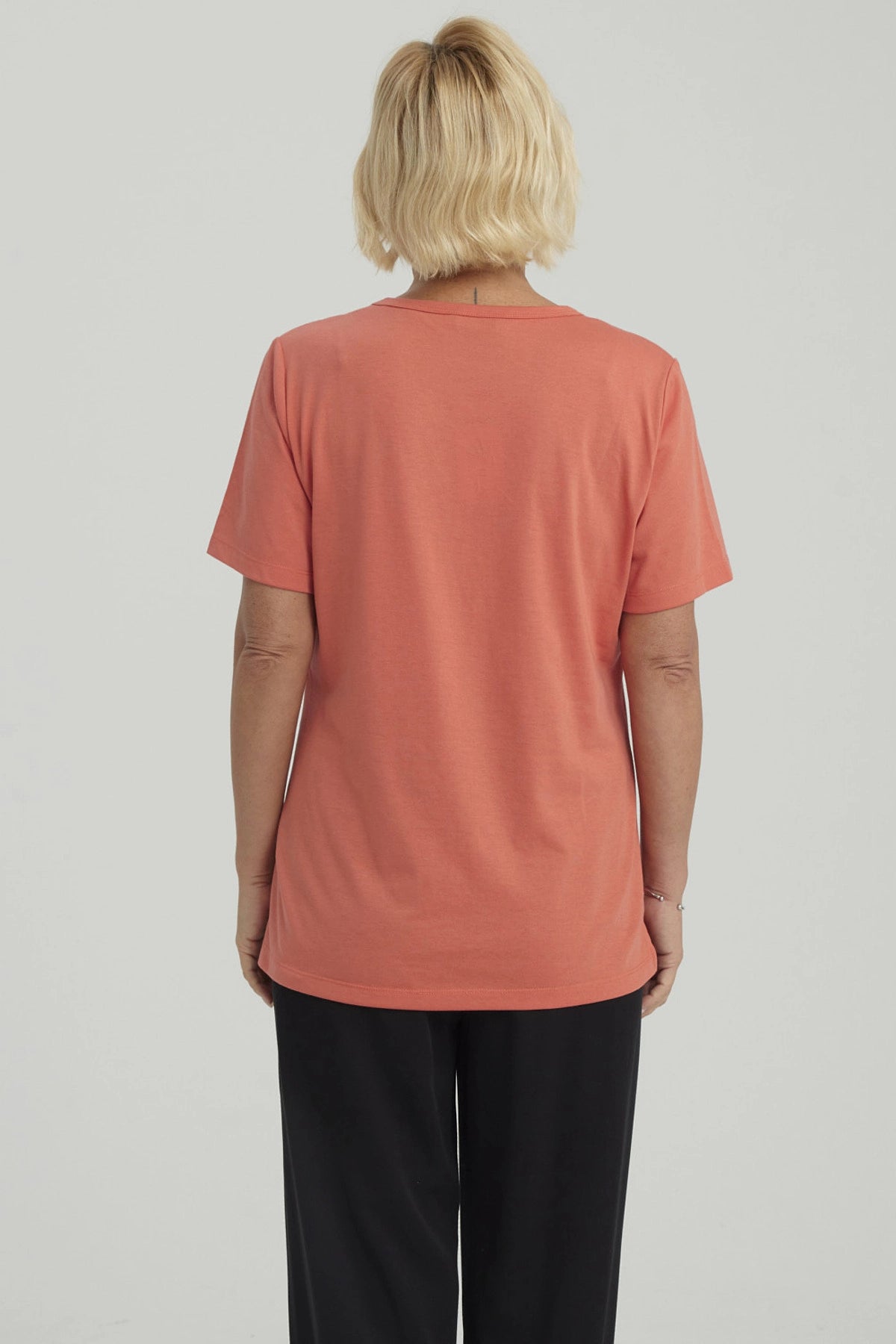 Polera Mujer Con Tachas Terracota