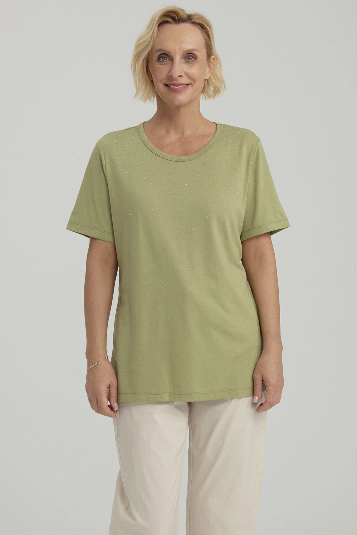 Polera Mujer Con Tachas Verde Claro