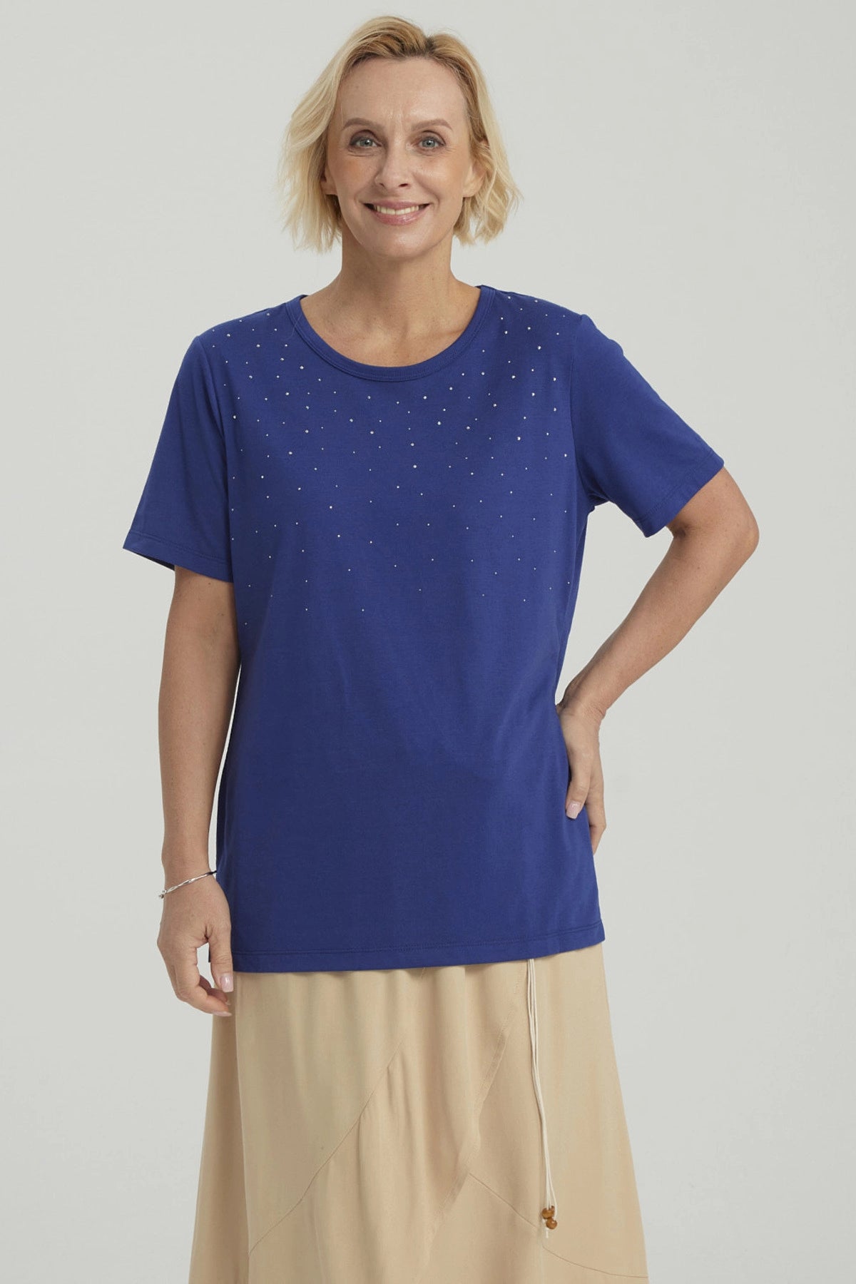 Polera Mujer Con Tachas Azul Oscuro