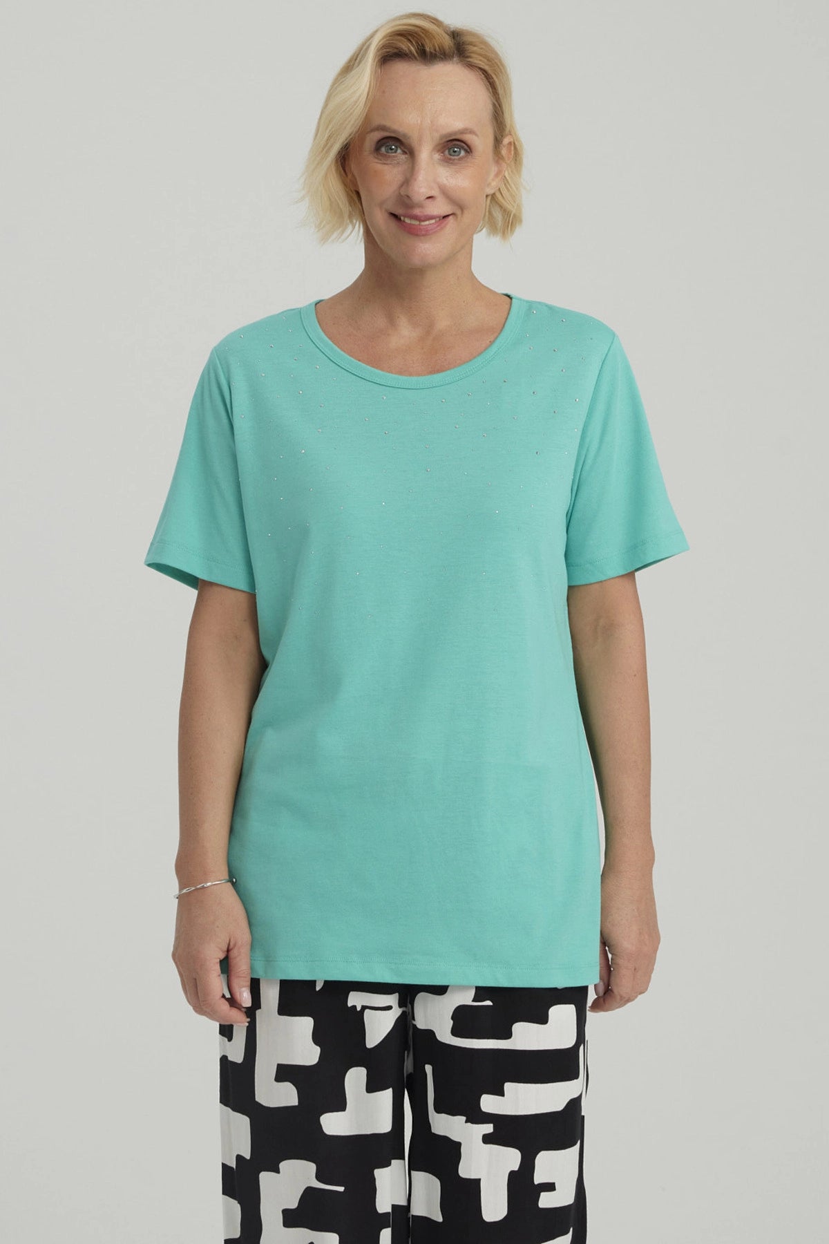 Polera Mujer Con Tachas Turquesa