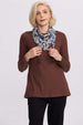 Sweater café mujer con pañuelo