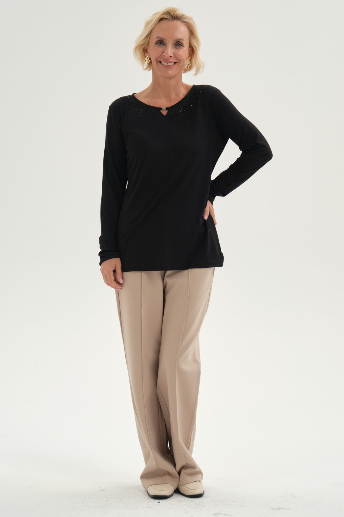 Polera Mujer Lisa Manga Roll Up Negro