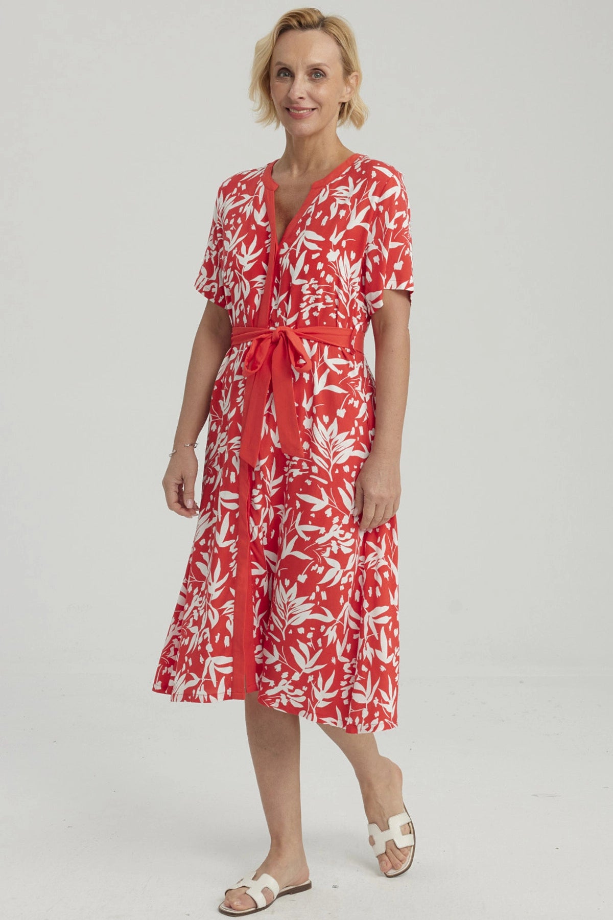 Vestido Mujer Con Cinturón Rojo