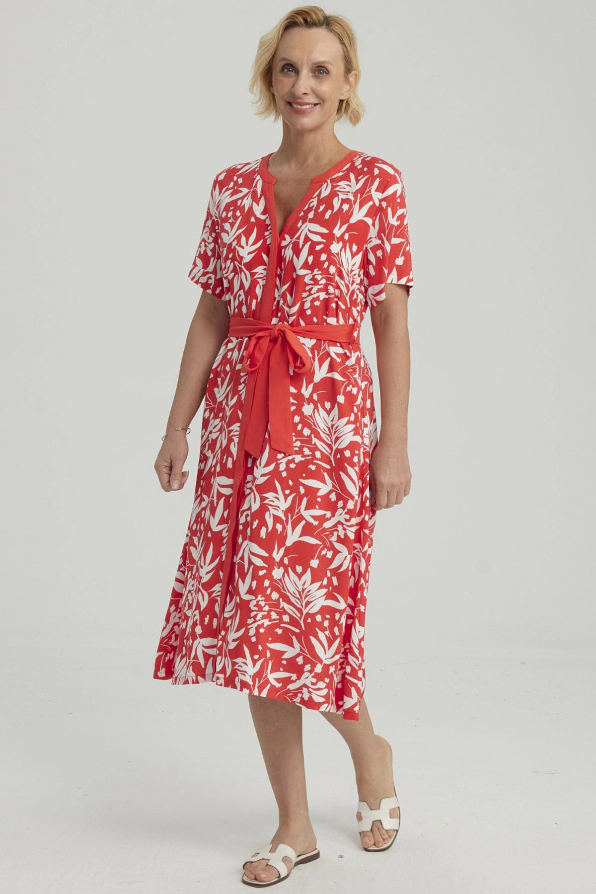 Vestido Mujer Con Cinturón Rojo