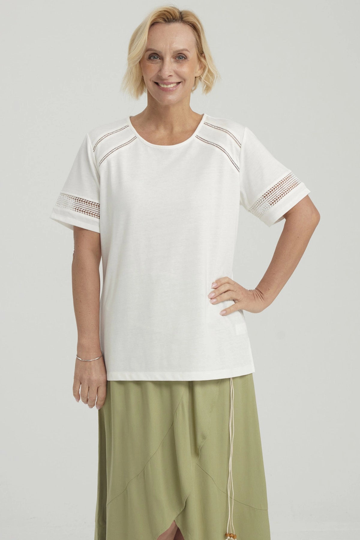 Polera Mujer Detalle Macramé Crudo