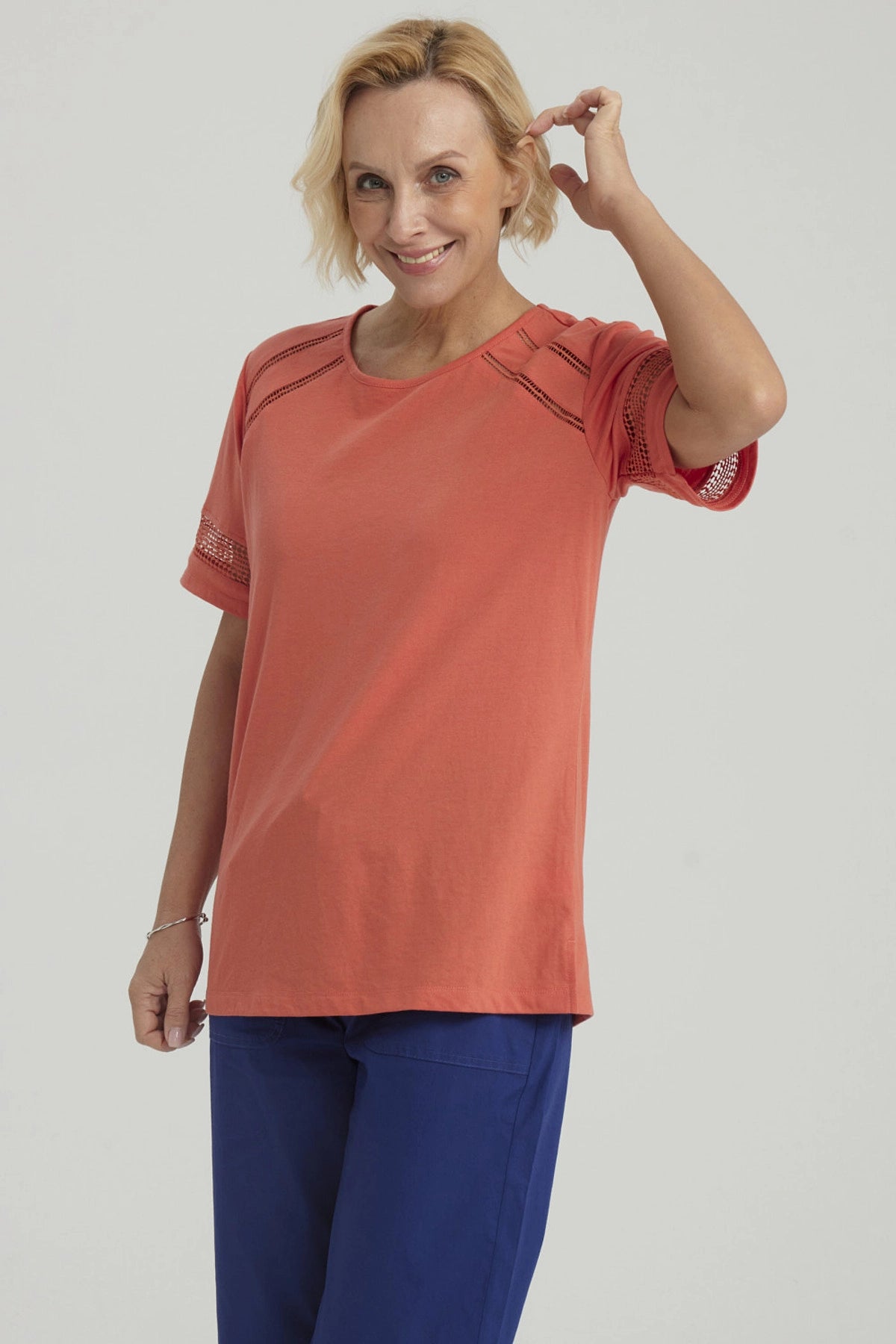 Polera Mujer Detalle Macramé Terracota