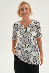 Polera Mujer Full Estampado Aplicación Negro