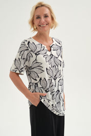Polera Mujer Full Estampado Aplicación Negro