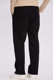 Pantalón Buzo Mujer Calce Recto Costura Delantera Negro