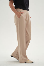 Pantalón Mujer Calce Recto Corte Delantero Beige