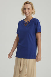 Polera Mujer Detalle Escote Azul Oscuro