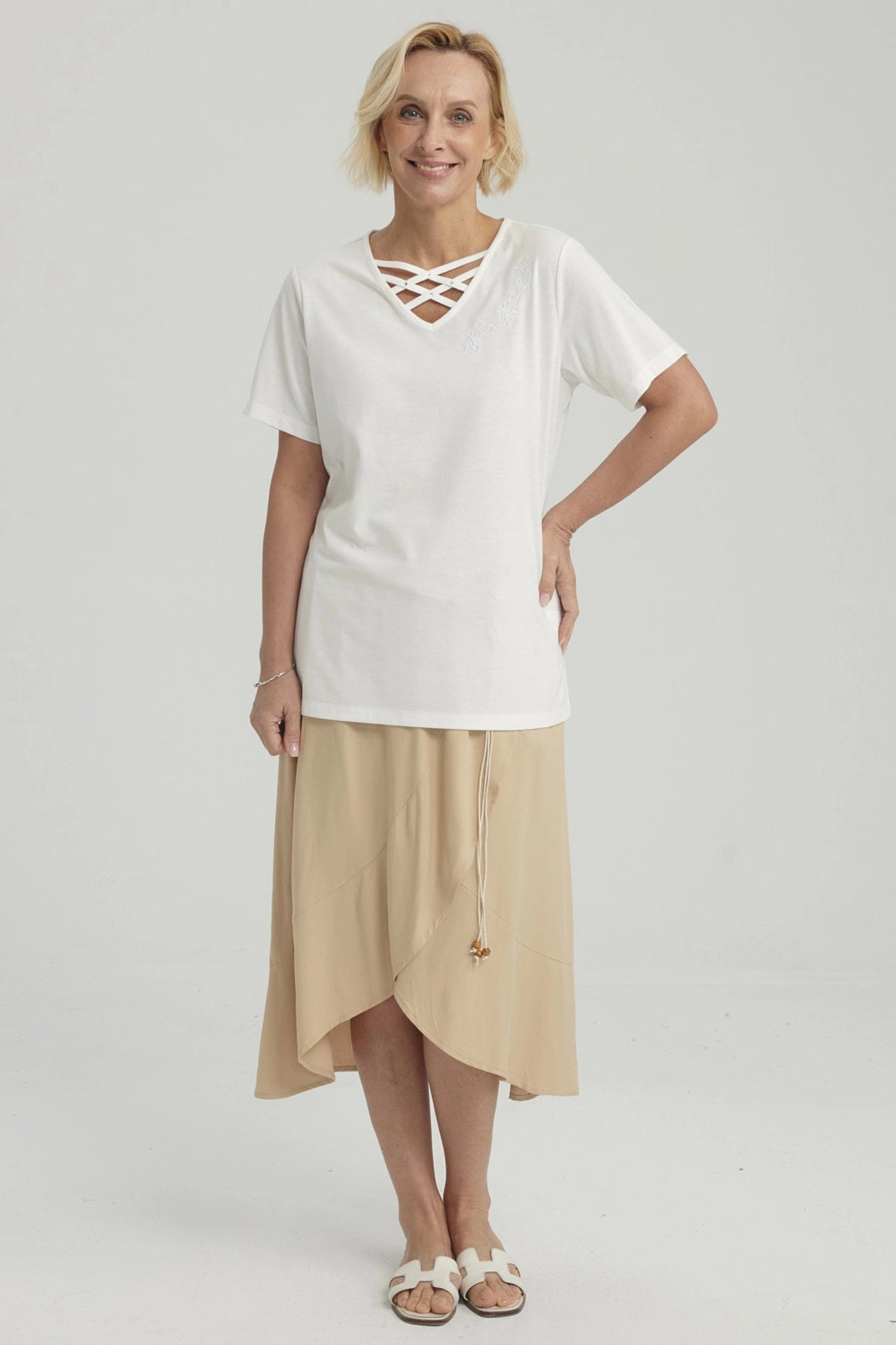 Polera Mujer Detalle Escote Crudo