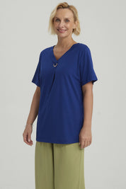 Polera Mujer Detalle Escote Azul Oscuro