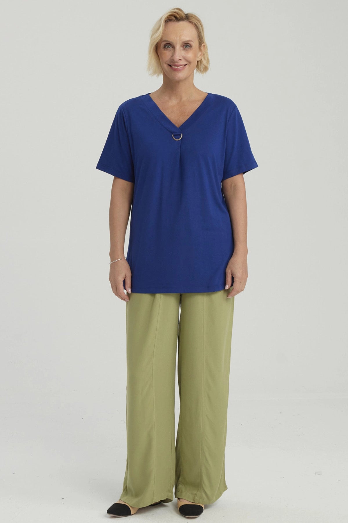 Polera Mujer Detalle Escote Azul Oscuro