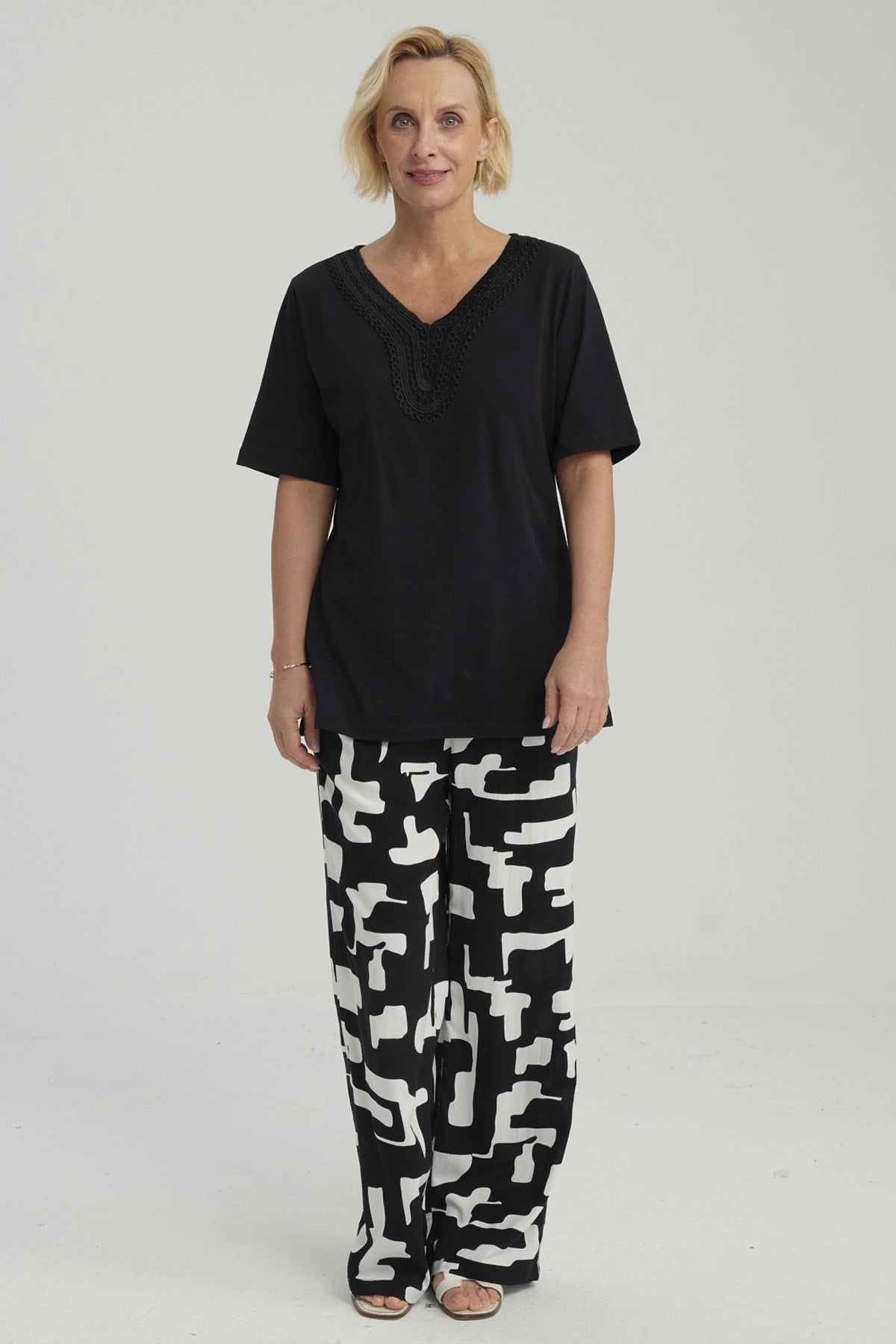 Polera Mujer Macramé Negro