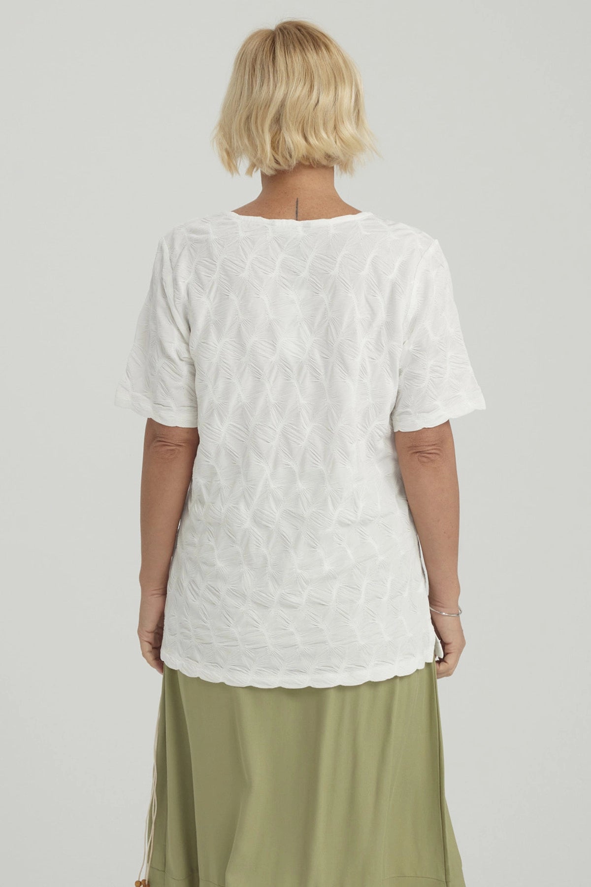 Polera Mujer Texturizada Crudo