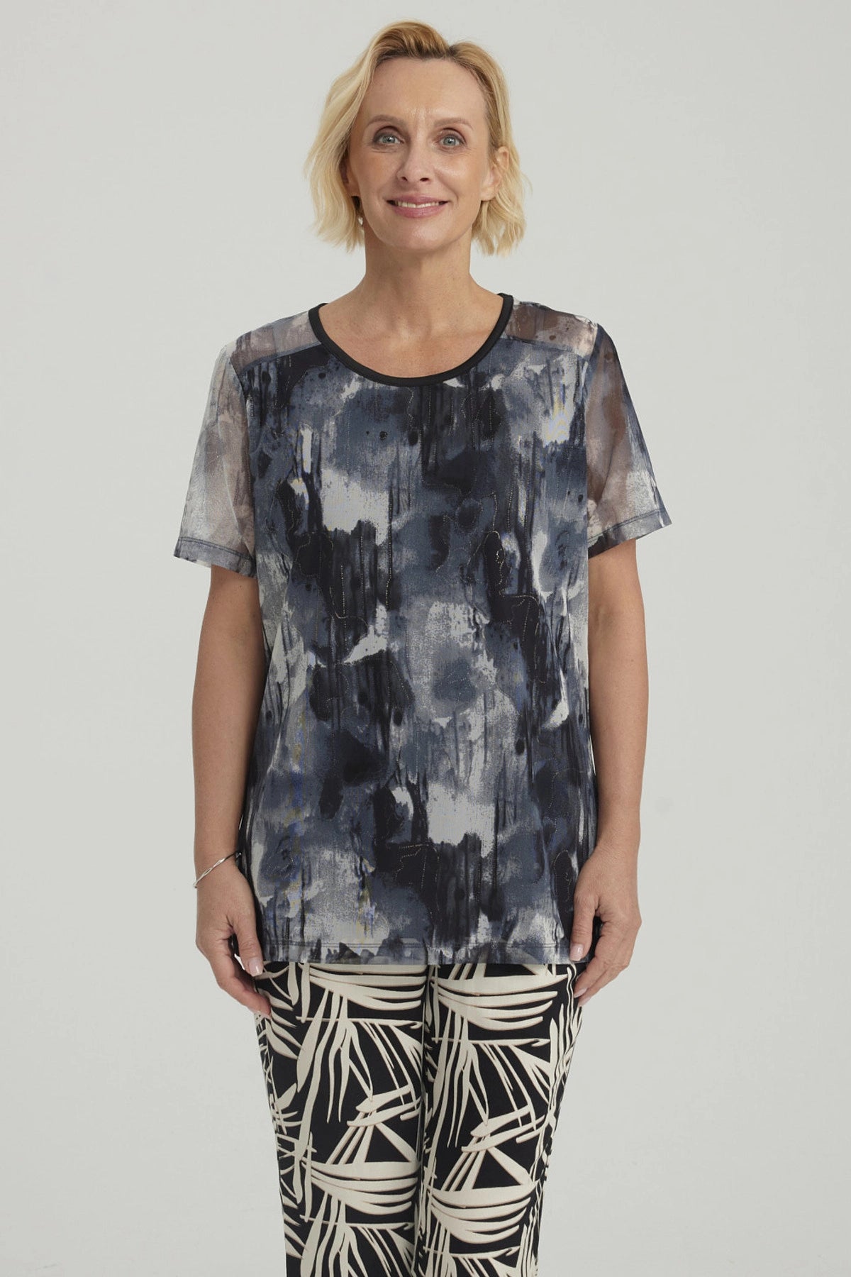 Polera Mujer Detalle Folia Negro