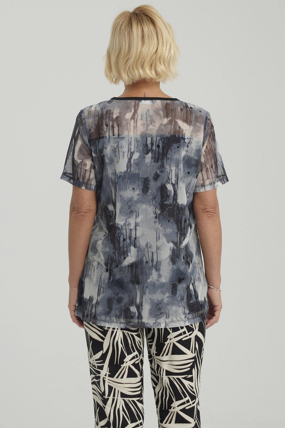 Polera Mujer Detalle Folia Negro