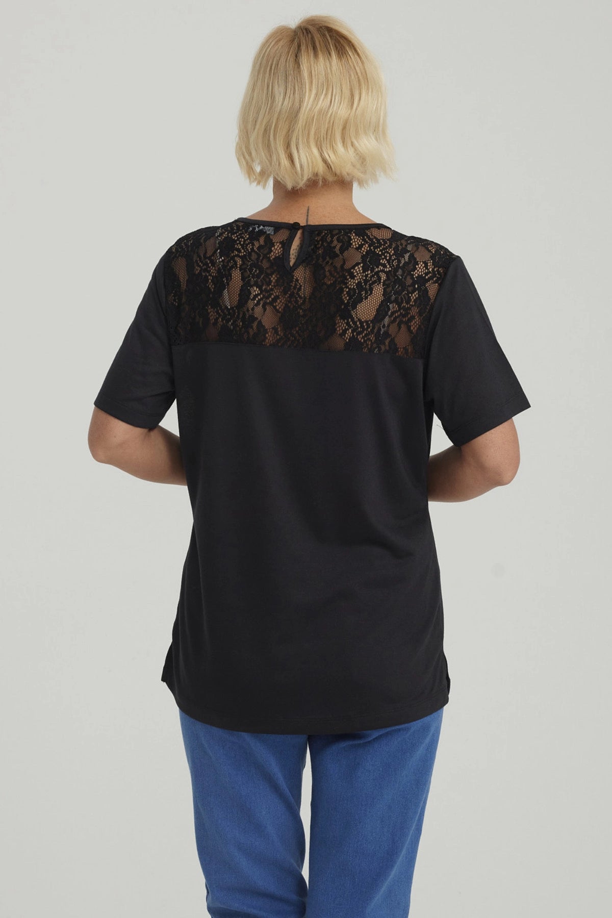 Polera Mujer Detalle Encaje Negro