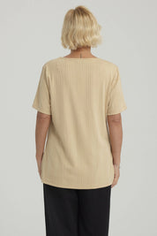 Polera Mujer Textura Beige Oscuro