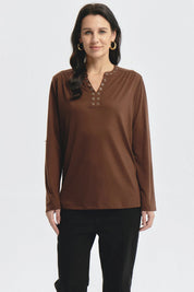 Polera Mujer Cuello Abotónado Café