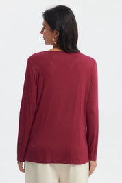 Polera roja mujer con cierre central media pata lisa de manga larga estilo casual