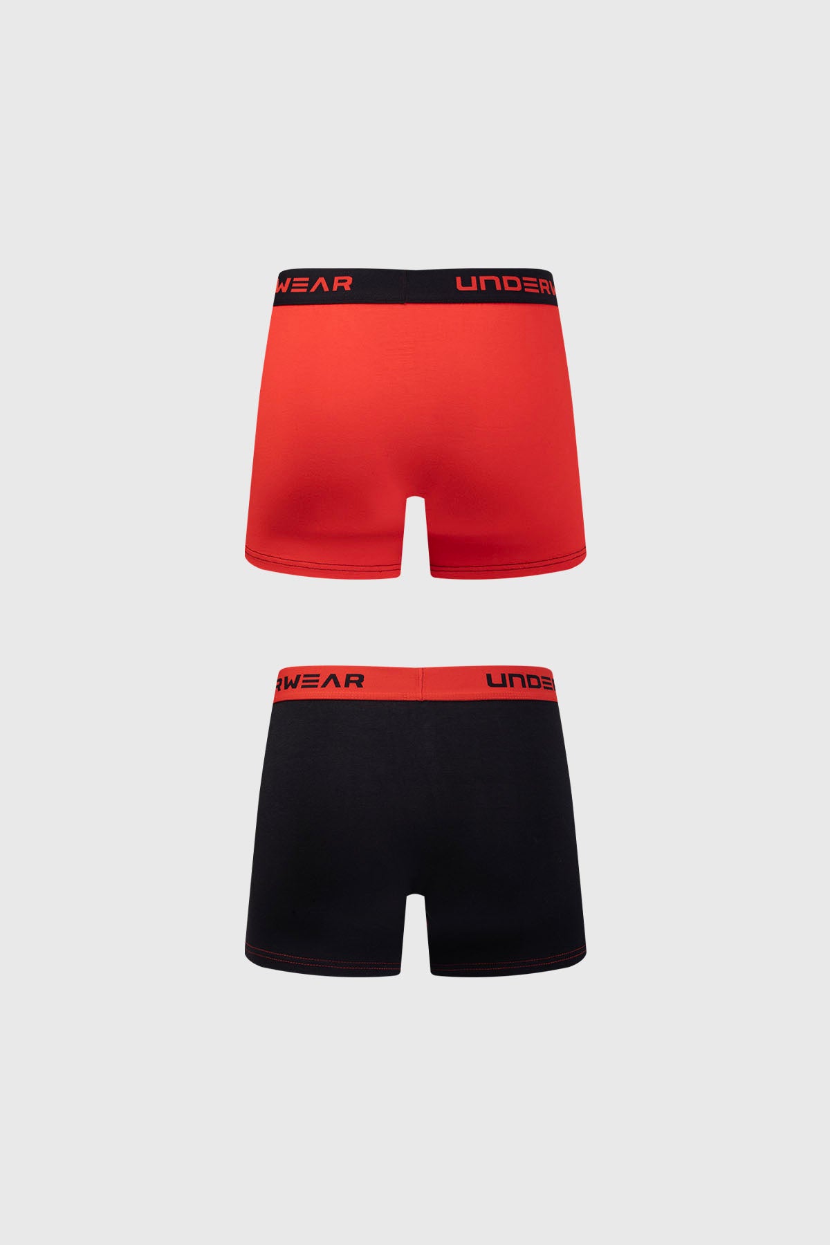 Boxer bipack rojo y negro con cinturilla 'UNDERWEAR' visible en rojo y negro
