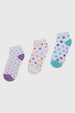 Calcetas deportivas niña tripack lila con puntos multicolores en diferentes tamaños y talones en lila y turquesa