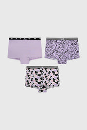 Tripack de calzones niña en lila con diseños de corazones y estampado animal print en la parte superior