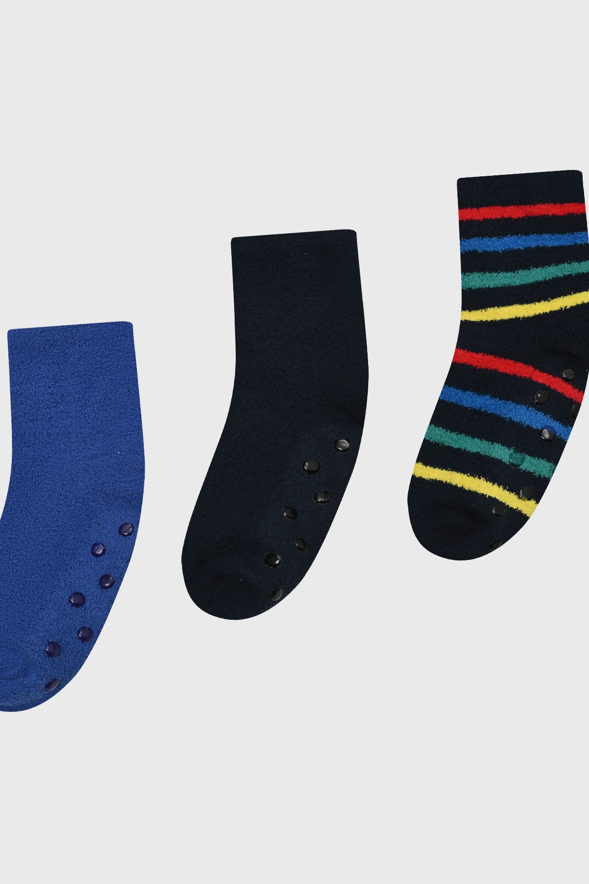 Tripack de calcetines para niño en azul con diseño liso y rayas multicolor estilo divertido y casual