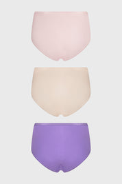 Calzón de mujer tripack tiro alto en tonos morado, rosa y beige con detalles de encaje