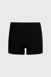 Calzón mujer short negro con textura acanalada visible sin estampados