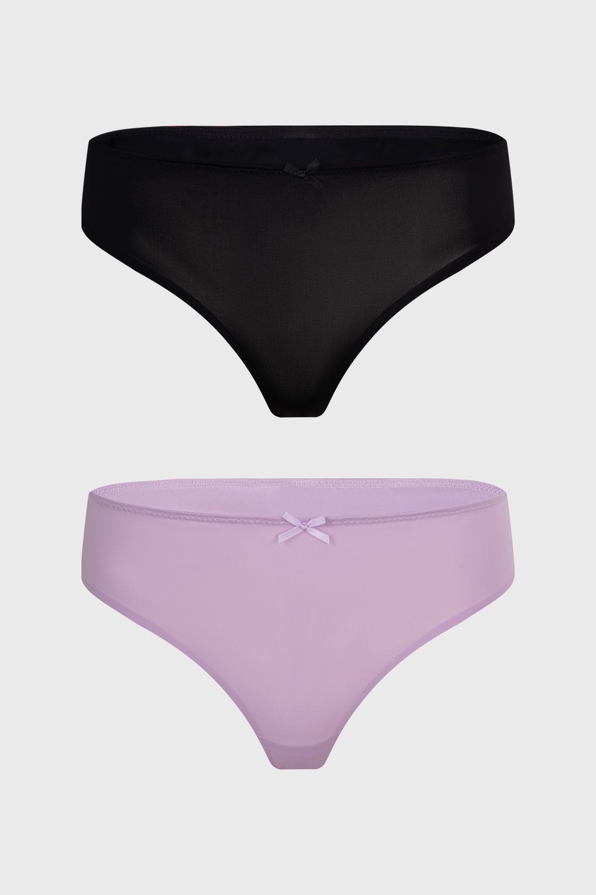 Calzón colaless liso lila con detalle de moño pequeño en el frente