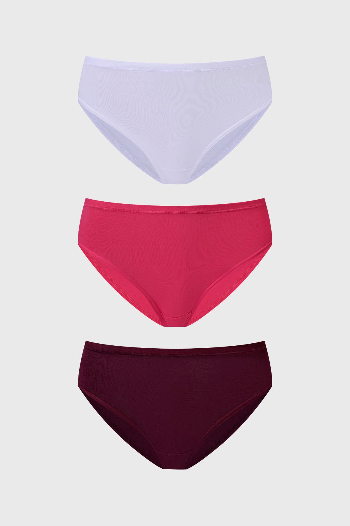 Calzón tripack de algodón en blanco liso con diseño clásico y cómodo sin estampa visible