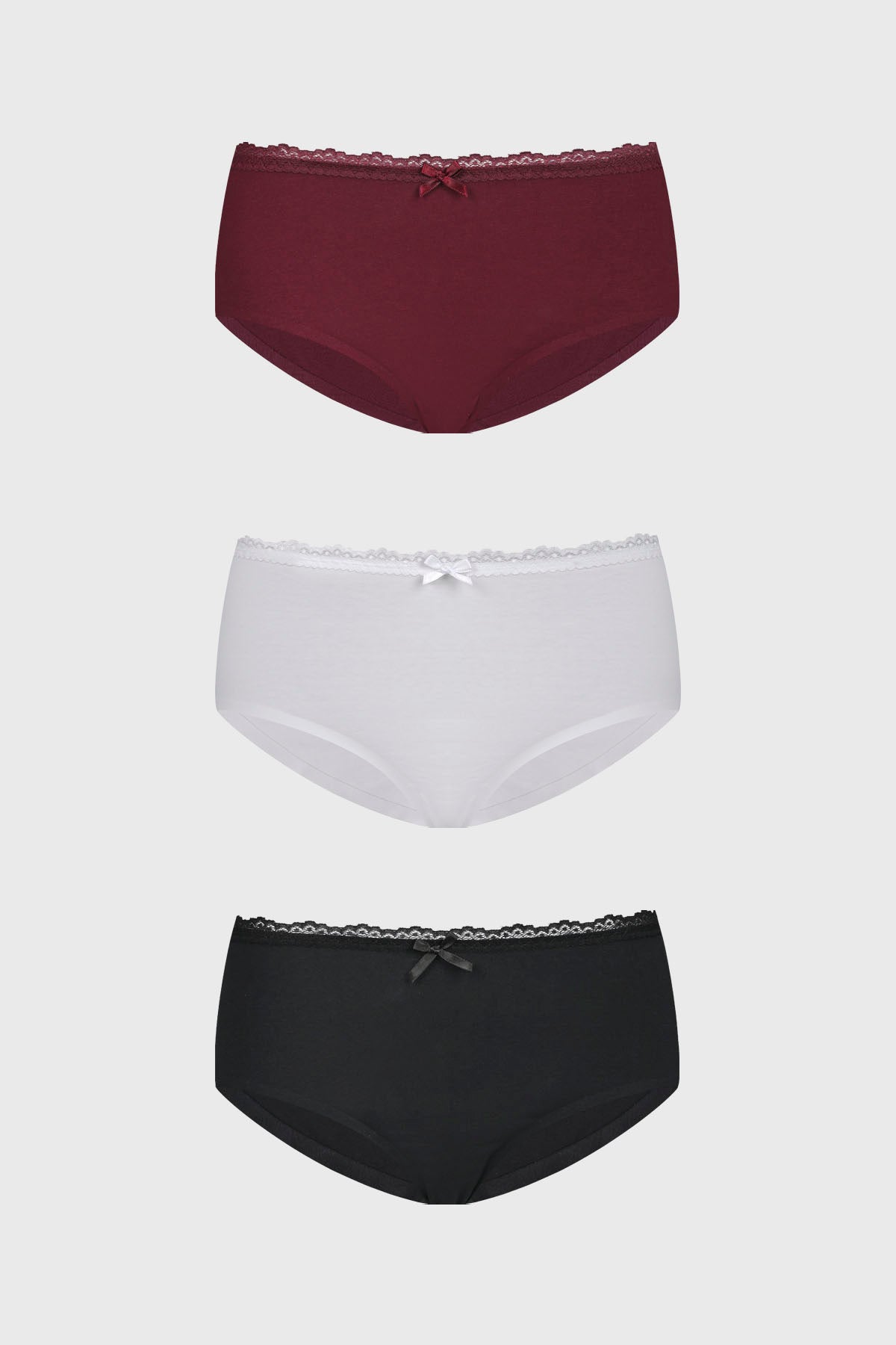 Calzón mujer tripack pantaleta en café con detalle de encaje y lazo pequeño centrado prenda lisa
