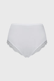 Calzón blanco tiro alto con detalle de encaje floral en los laterales elegante y femenino sin estampa lisa
