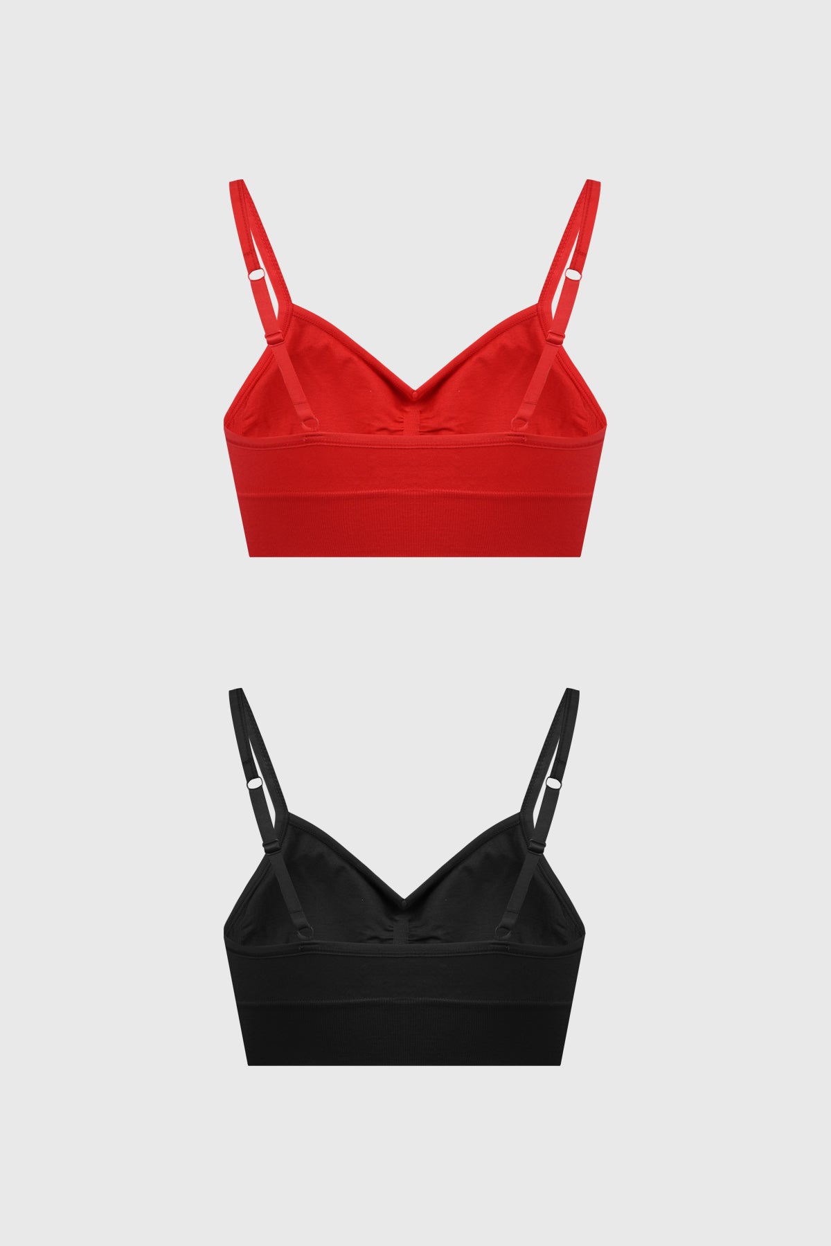 Bipack de sostenes peto liso rojo y negro con tirantes finos diseño minimalista sin estampado