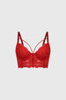 Sostén mujer rojo con encaje floral detallado y tirantes finos diseño sofisticado sin estampa visible