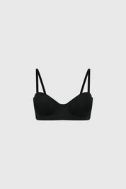 Sostén push up negro liso sin estampa diseño clásico con tirantes delgados