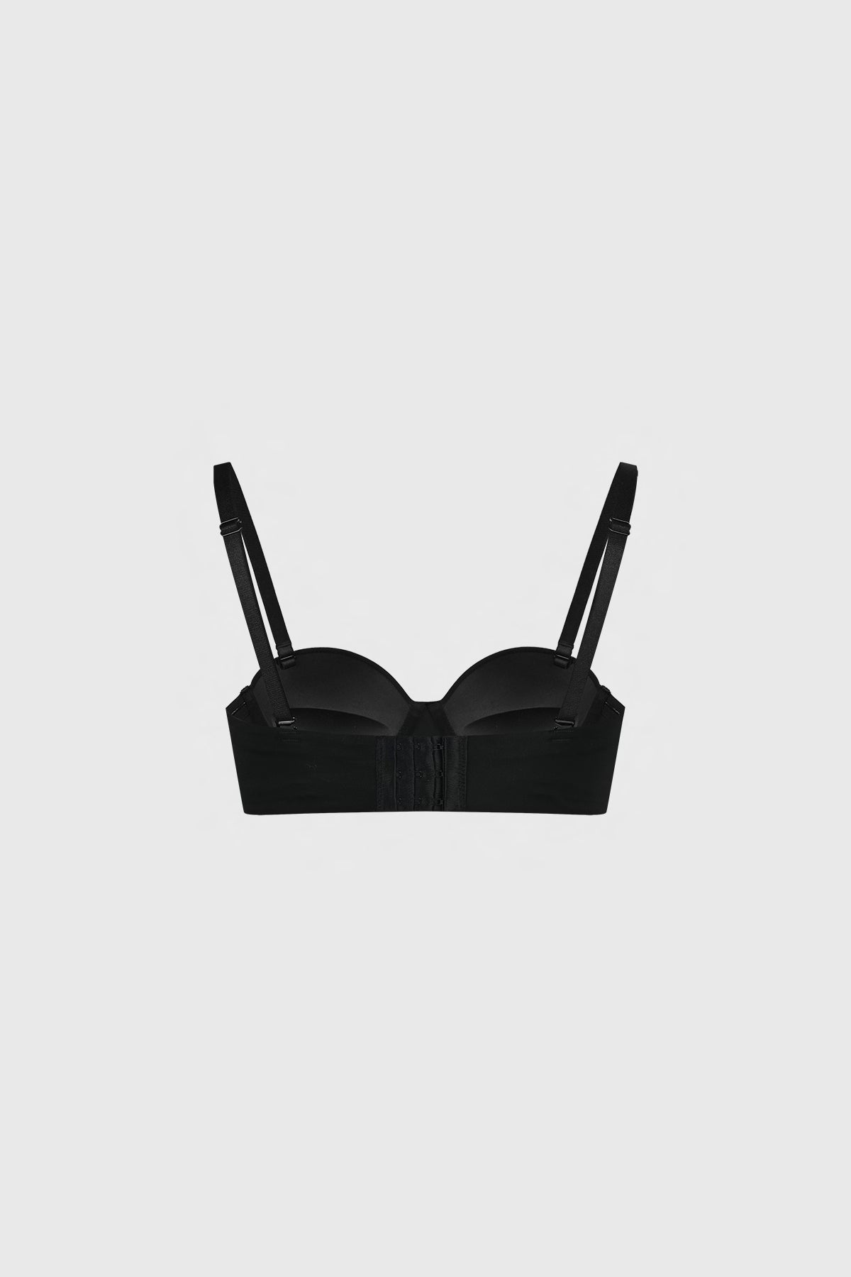 Sostén push up negro liso sin estampa diseño clásico con tirantes delgados