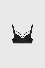 Sostén negro copa soft con diseño liso y tirantes delgados estilo minimalista en centro y laterales