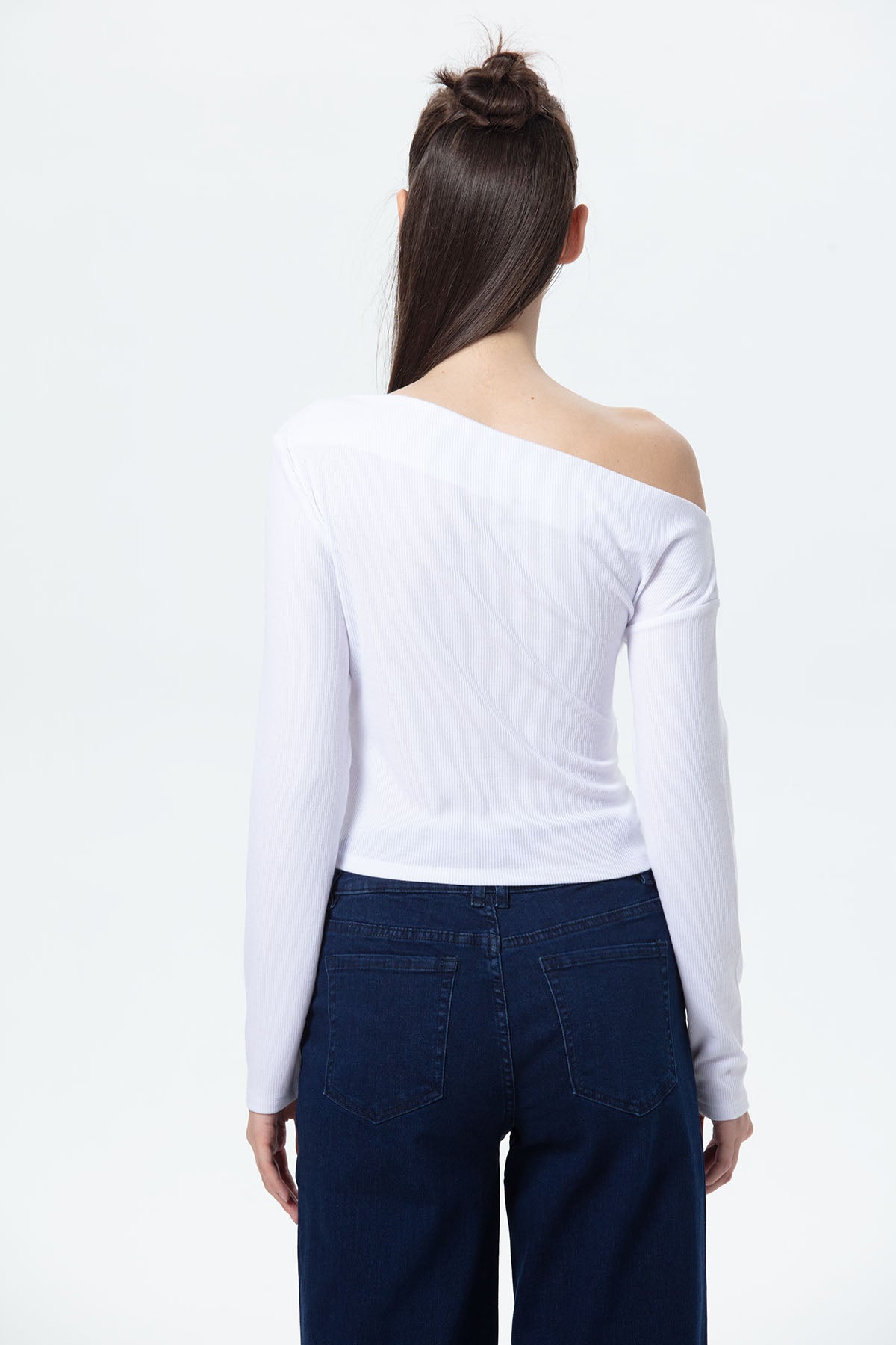 Polera Mujer Asimétrica Hombro Blanco